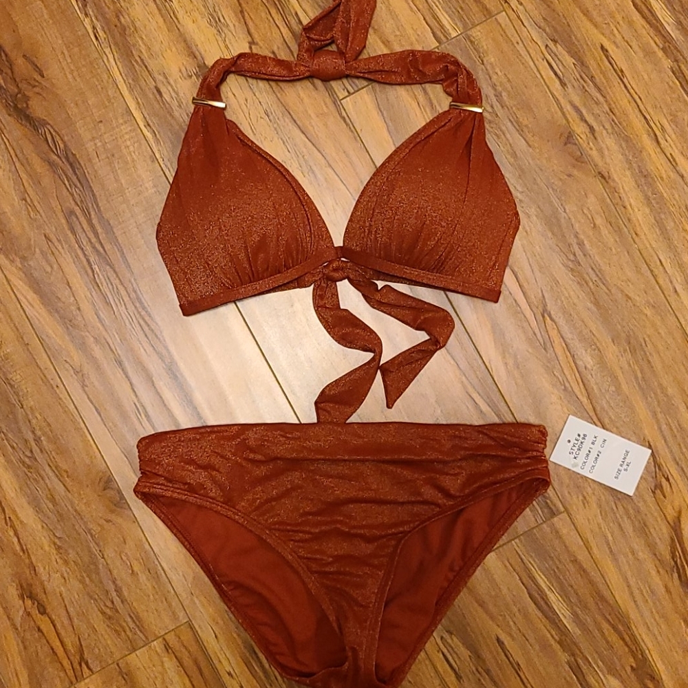 Brand new Kenneth Cole 2pc bikini set🤩🤩